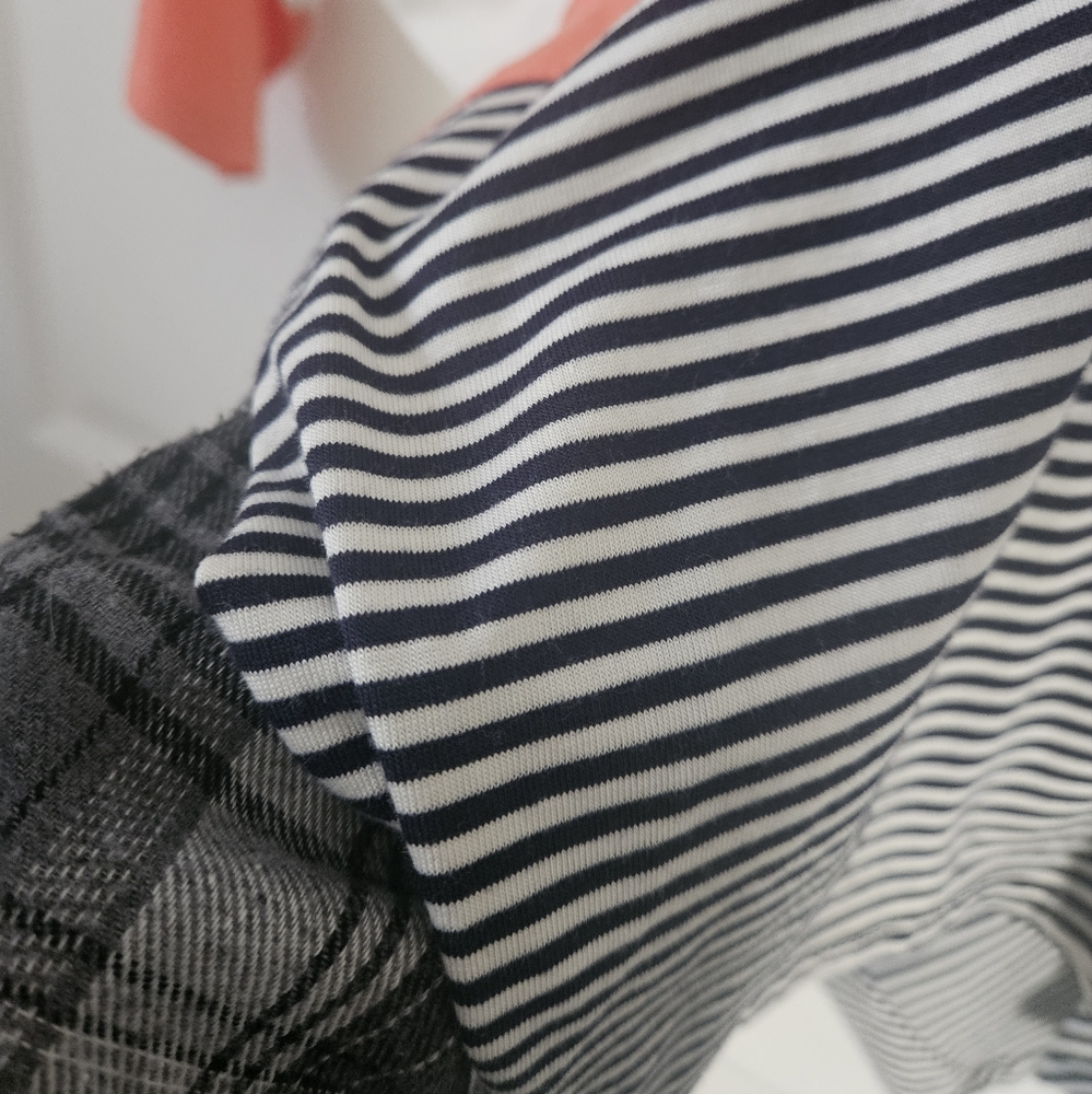 Staccato Color Block Tunic - Picture 3 of 5